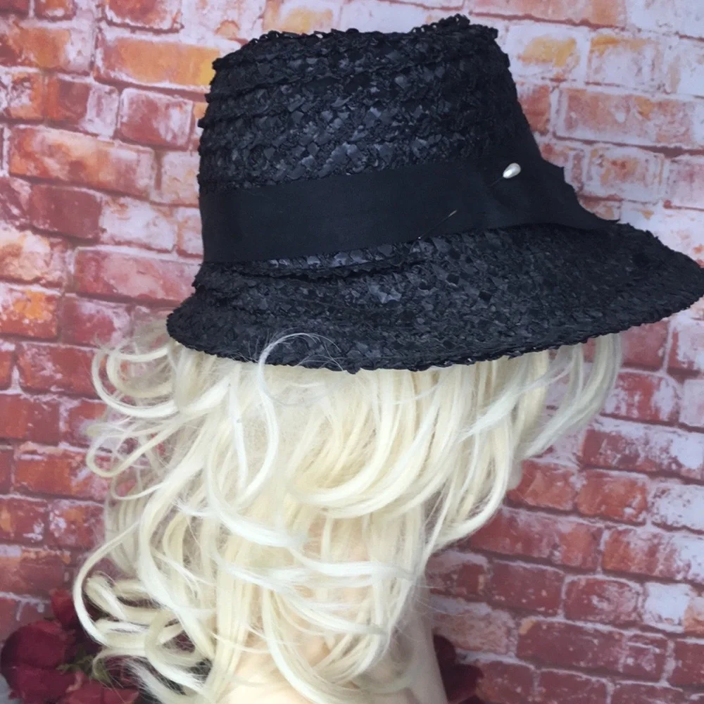 Dixie's Millinery Black Raffia SunHat and Hat Box